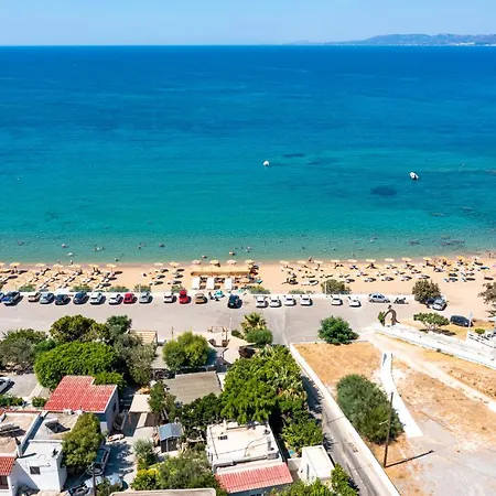 Angela Pefkos * Pefki (Rhodes)